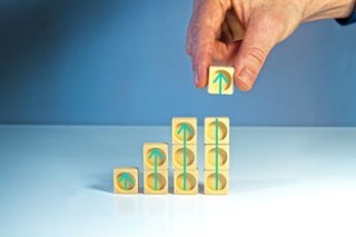 信用证风险(中银协报告：去年国内信用证结算量再创新高，贸易金融四大风险需关注)