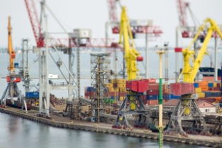 飞通国际物流查询(“海丝”古港蚶江：民营经济托起环湾港口新城镇)