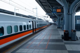 北京到南宁火车时刻表(三季度调图南宁进京新增一对特快列车，原K22-1次列车升为特快)