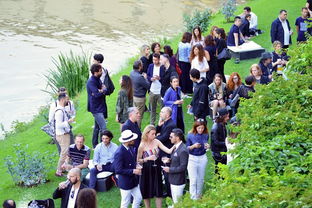 上海旅行团7人阳性(上海旅行团一行7人阳性，曾到访的多个景区已暂时关闭)  第1张